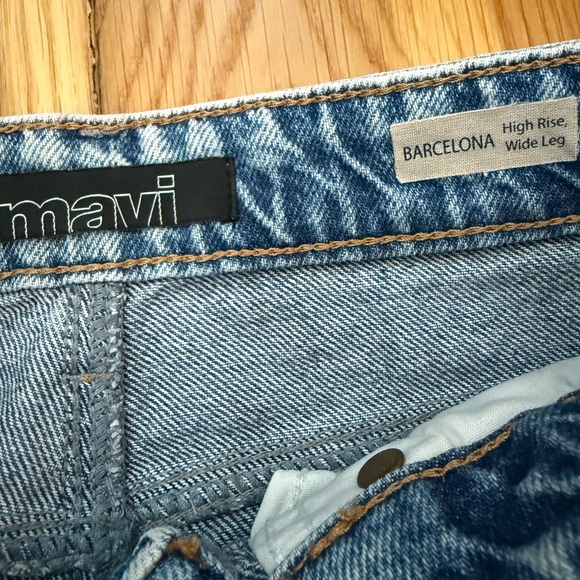 Mavi distressed jeans, “Barcelona”, high rise, wide leg. Great condition! - Picture 5 of 7